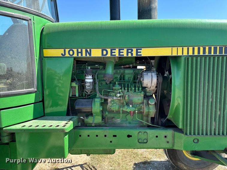 image for item EM2326 1979 John Deere 4640H tractor