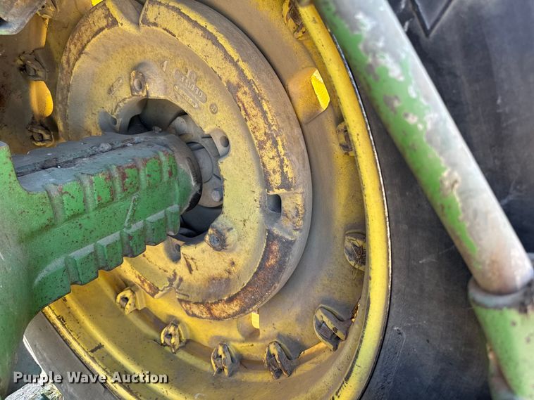 image for item EM2326 1979 John Deere 4640H tractor