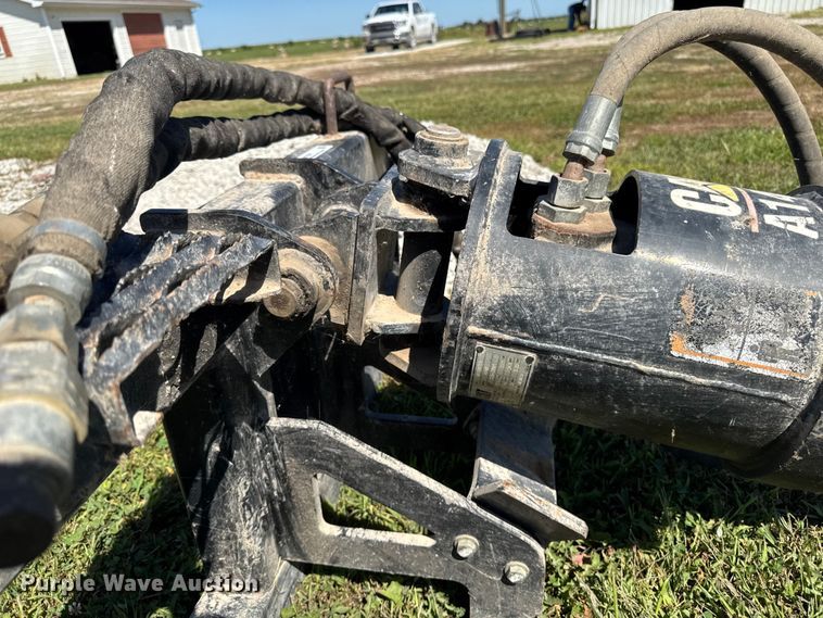 image for item EM2327 2004 CAT A14B Post hole auger