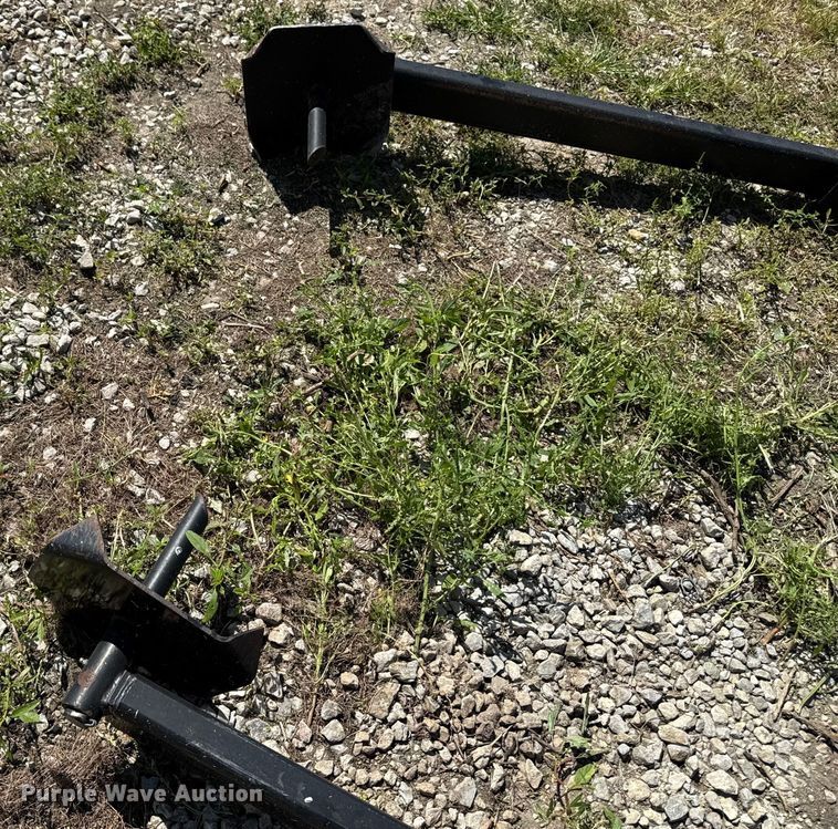 image for item EM2328 Bale unroller