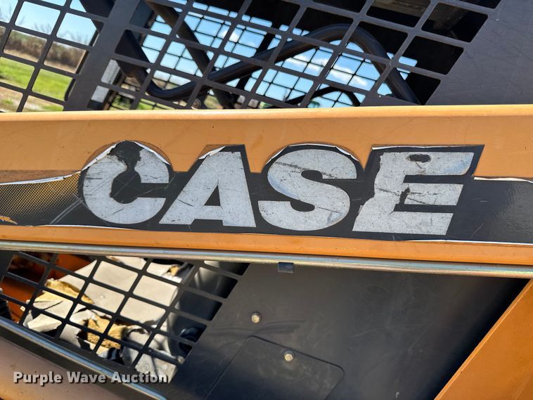 image for item EM2329 2002 Case 70XT skid steer loader