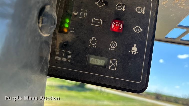 image for item EM2329 2002 Case 70XT skid steer loader