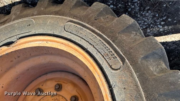 image for item EM2329 2002 Case 70XT skid steer loader