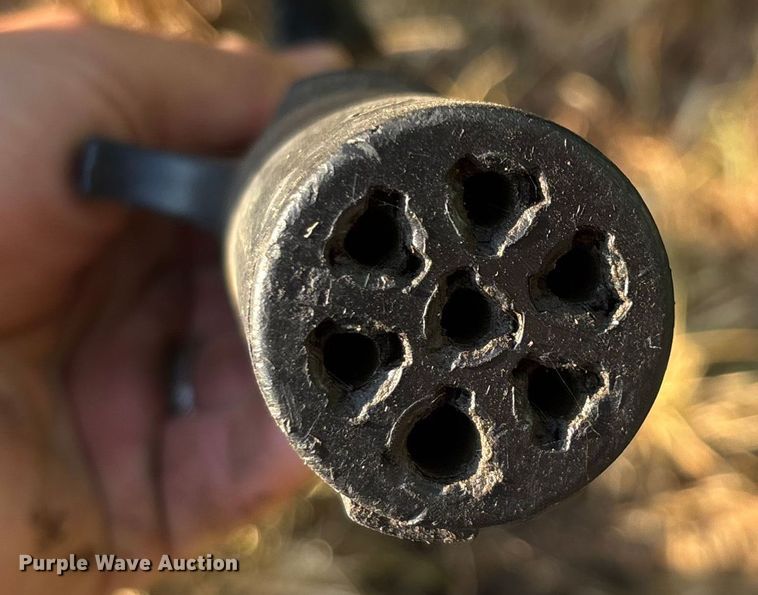 image for item EN5571 2008 John Deere 468 MegaWide Plus round baler