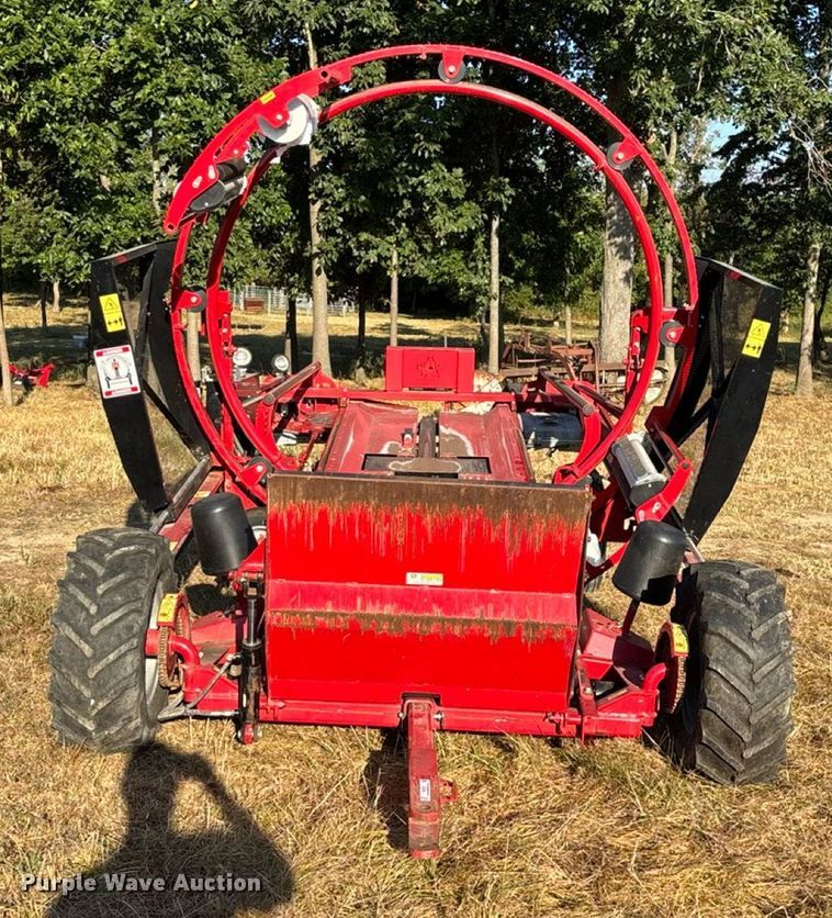 image for item EN5572 2015 Anderson NWX-660 X-Tractor bale wrapper