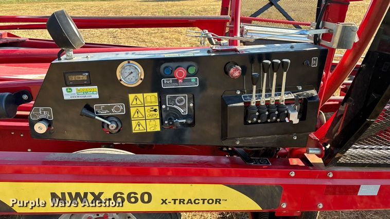 image for item EN5572 2015 Anderson NWX-660 X-Tractor bale wrapper