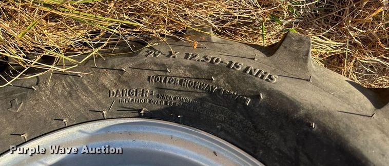 image for item EN5572 2015 Anderson NWX-660 X-Tractor bale wrapper