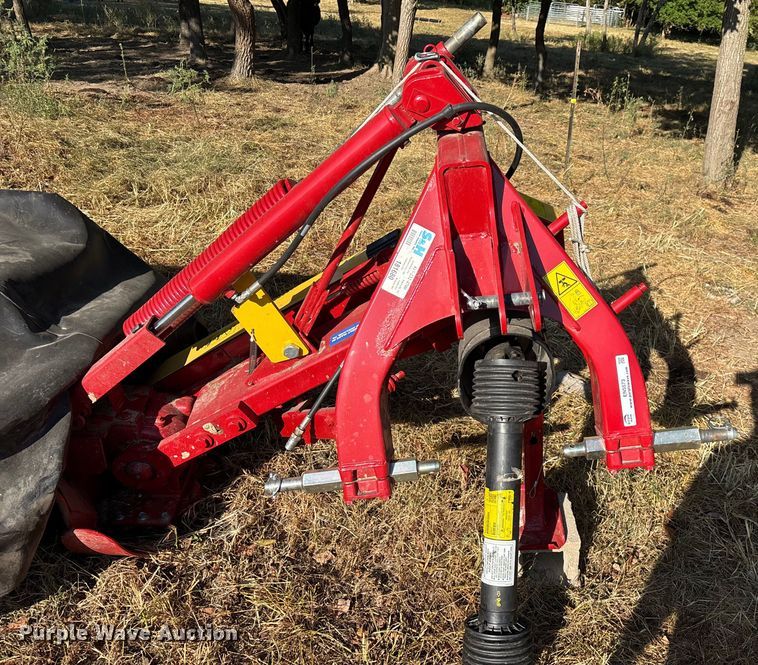 image for item EN5573 2024 New Holland Duradisc 109M disc mower