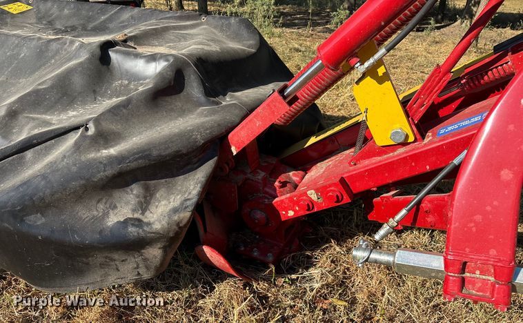 image for item EN5573 2024 New Holland Duradisc 109M disc mower