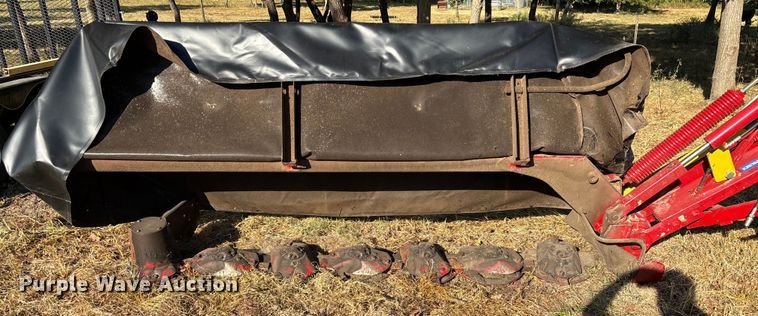 image for item EN5573 2024 New Holland Duradisc 109M disc mower