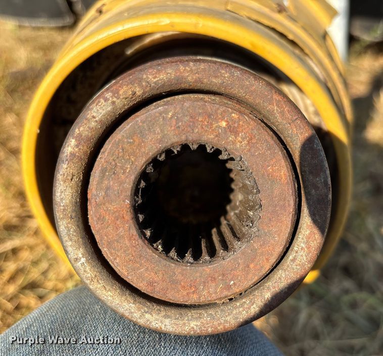 image for item EN5574 John Deere 2018 batwing rotary mower