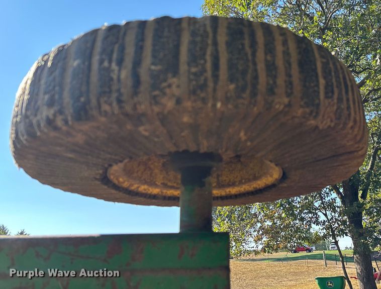 image for item EN5574 John Deere 2018 batwing rotary mower