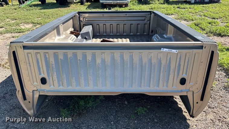 image for item EP0505 Pickup truck bed