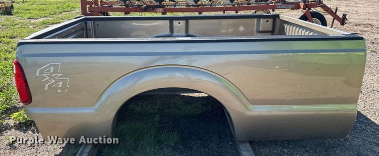 image for item EP0505 Pickup truck bed