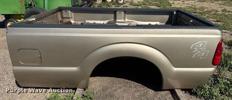 image for item EP0505 Pickup truck bed