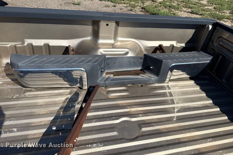 image for item EP0505 Pickup truck bed