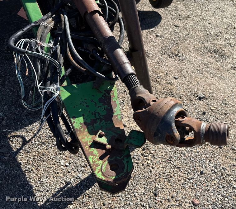 image for item EP0506 John Deere 435 round baler