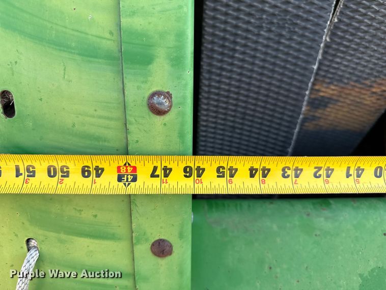 image for item EP0506 John Deere 435 round baler