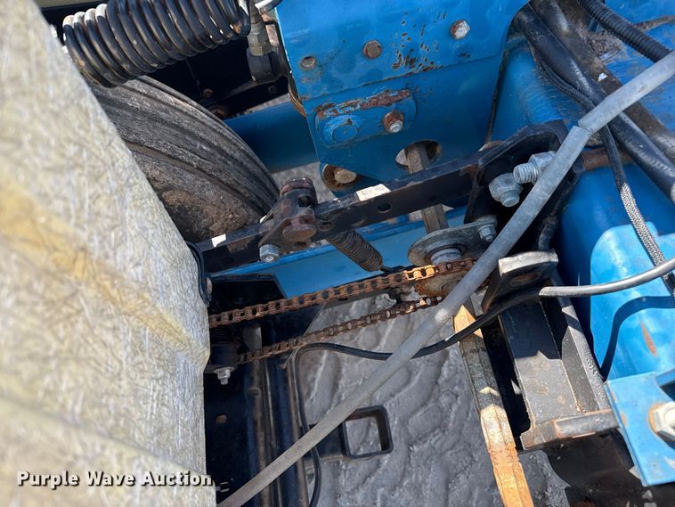 image for item EP0511 Kinze 2000 planter