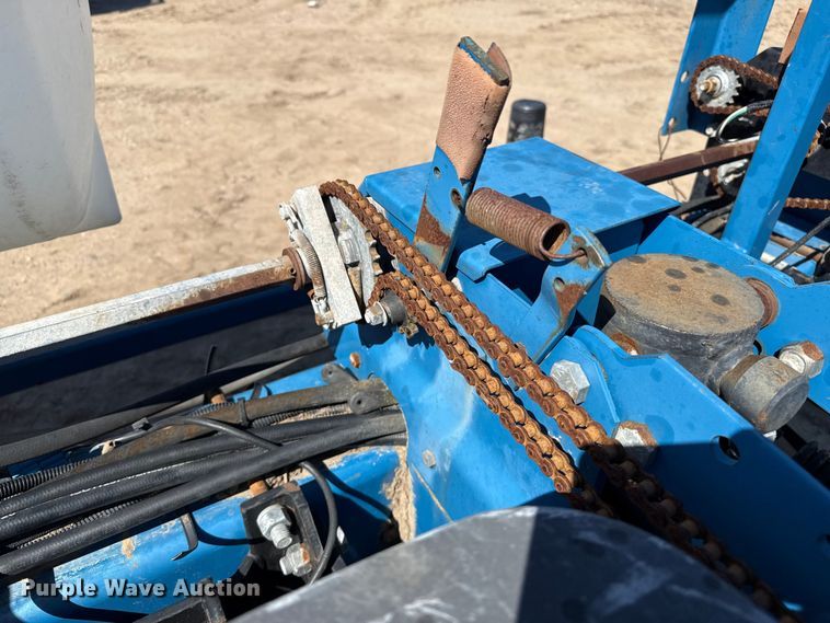 image for item EP0511 Kinze 2000 planter