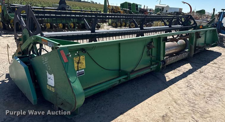 image for item EP0512 John Deere 925 flex head