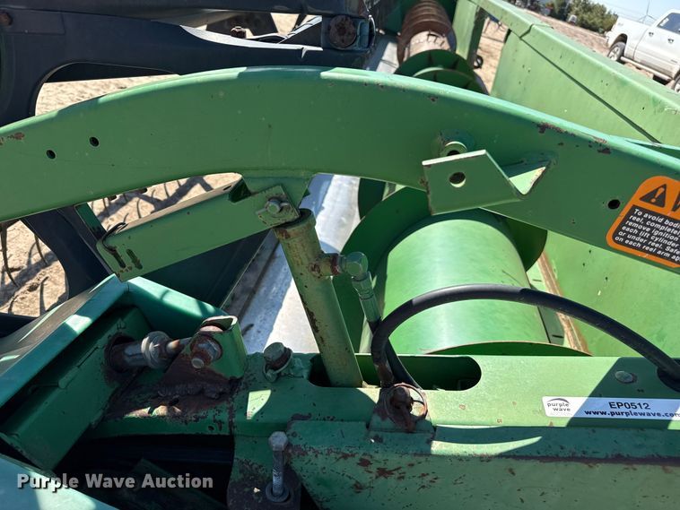 image for item EP0512 John Deere 925 flex head
