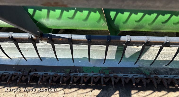 image for item EP0512 John Deere 925 flex head