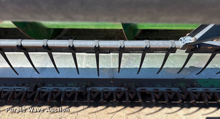 image for item EP0512 John Deere 925 flex head