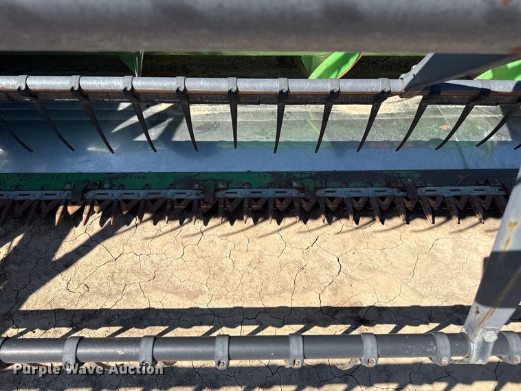image for item EP0512 John Deere 925 flex head
