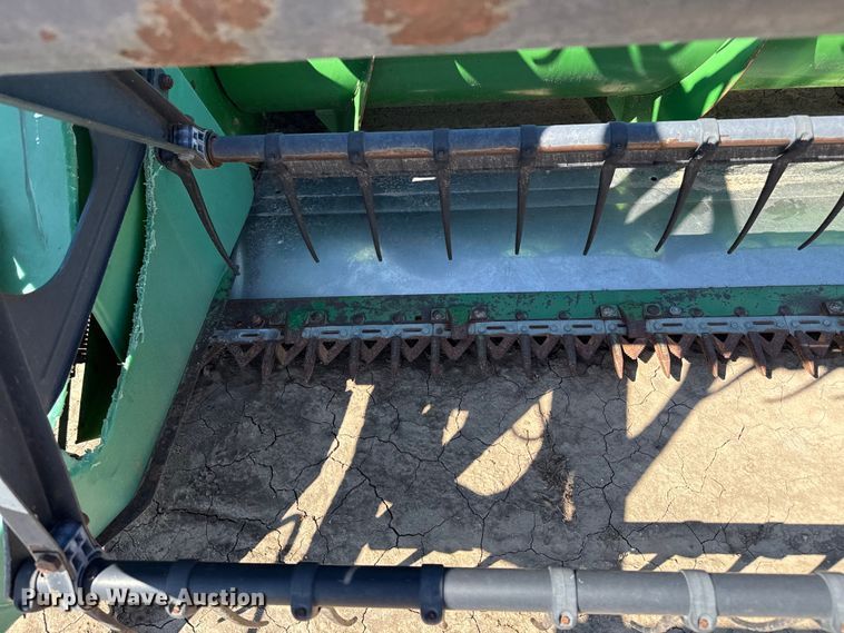 image for item EP0512 John Deere 925 flex head