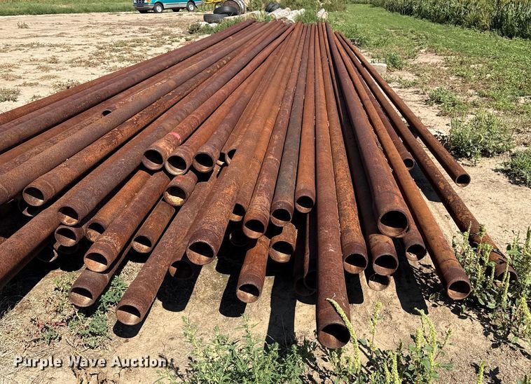 image for item EP0513 Approximately 86 joints of pipe