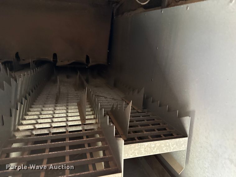 image for item EP0526 Gleaner L combine