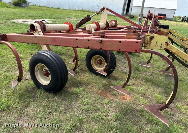 image for item EP0528 Krause 3514 field cultivator