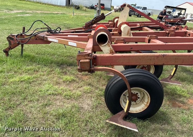 image for item EP0528 Krause 3514 field cultivator