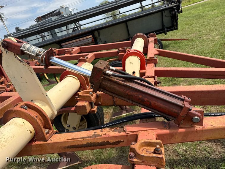 image for item EP0528 Krause 3514 field cultivator