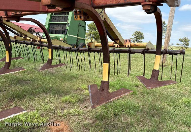image for item EP0528 Krause 3514 field cultivator