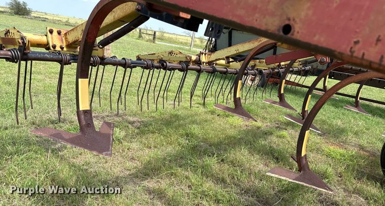 image for item EP0528 Krause 3514 field cultivator