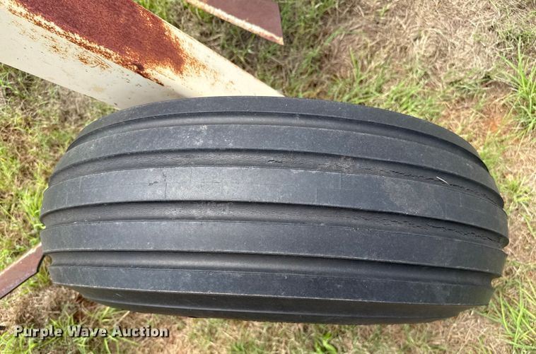 image for item EP0528 Krause 3514 field cultivator