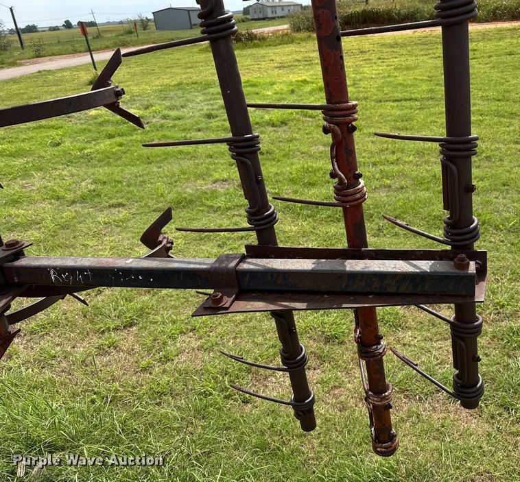 image for item EP0530 Allis Chalmers 1300 field cultivator