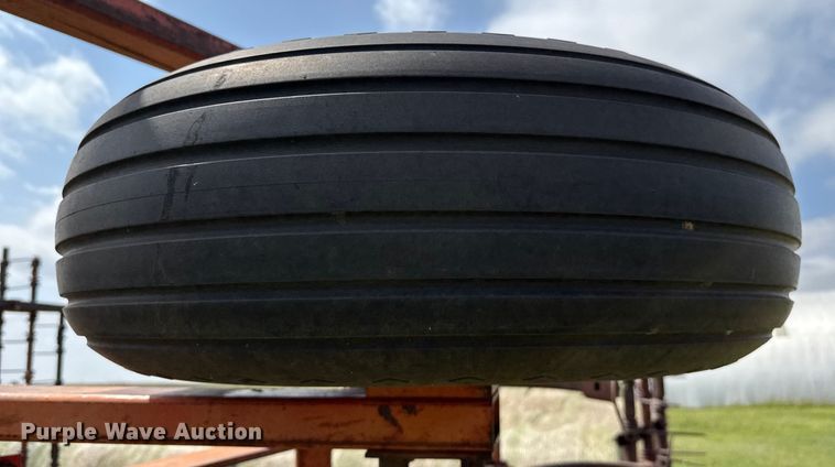 image for item EP0530 Allis Chalmers 1300 field cultivator