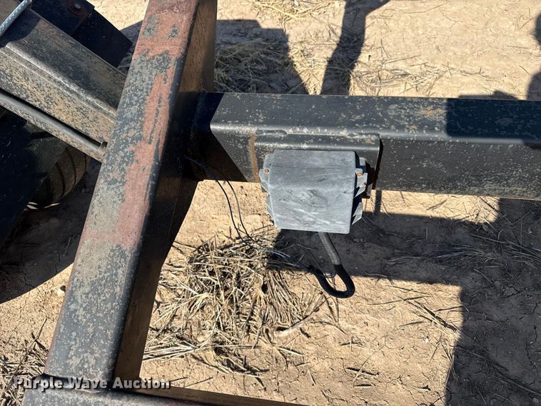 image for item EP0585 Maurer header trailer