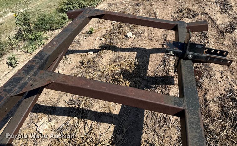 image for item EP0585 Maurer header trailer