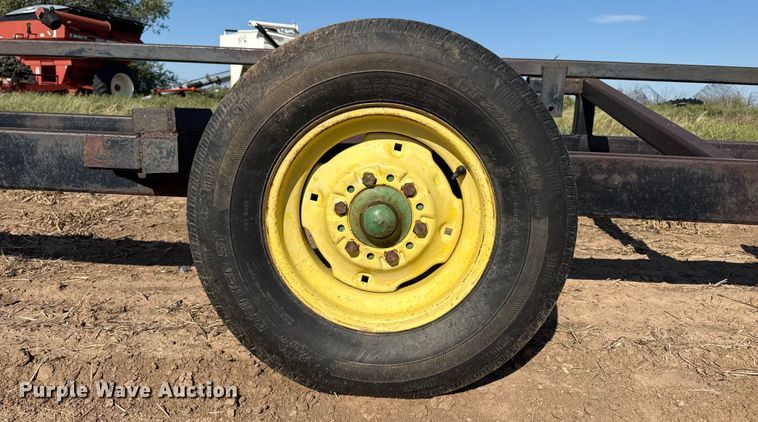 image for item EP0586 Header trailer