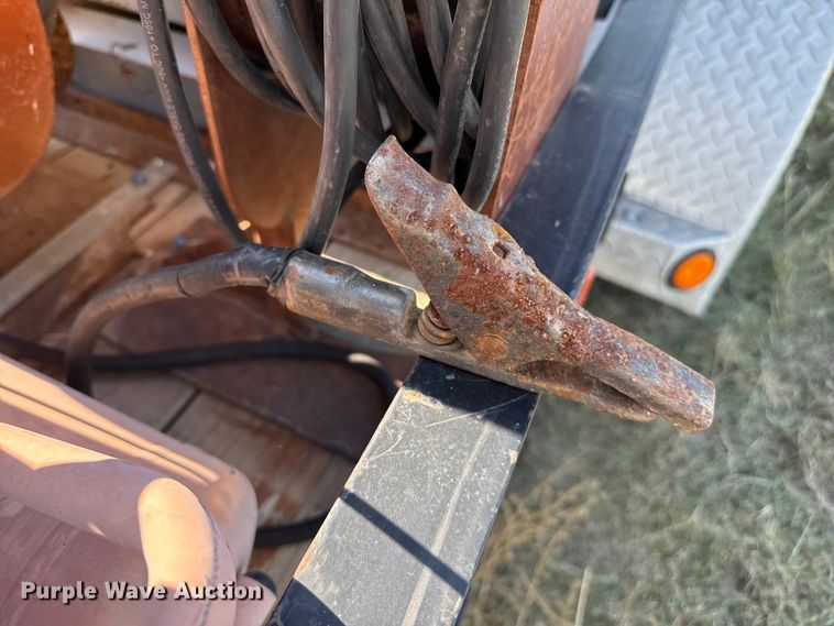 image for item EP0587 Lincoln Shield-Arc 250 welder/generator