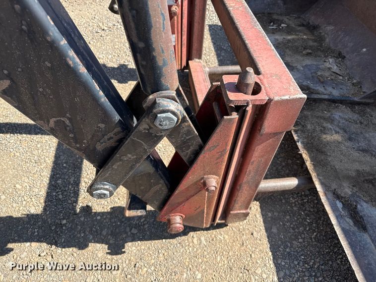 image for item EP0589 Zetor MFWD tractor