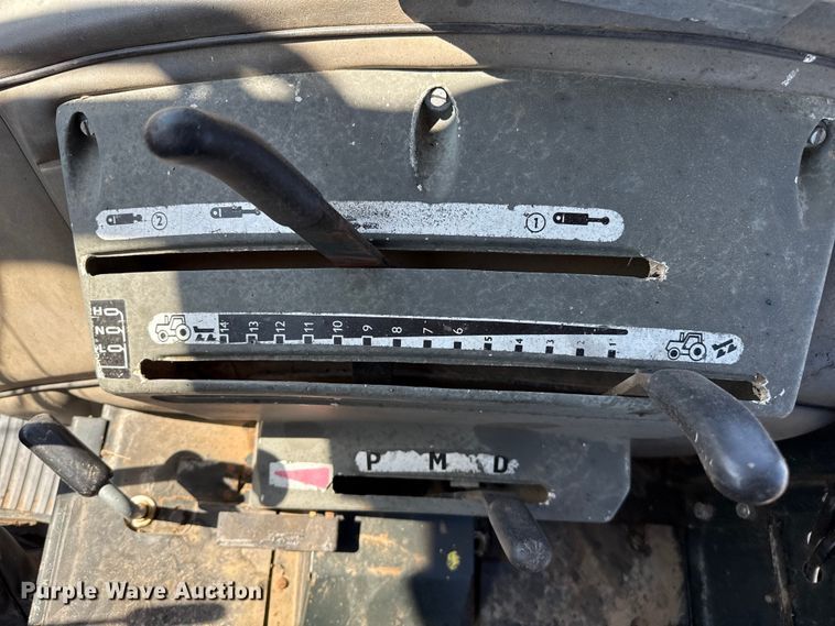 image for item EP0589 Zetor MFWD tractor