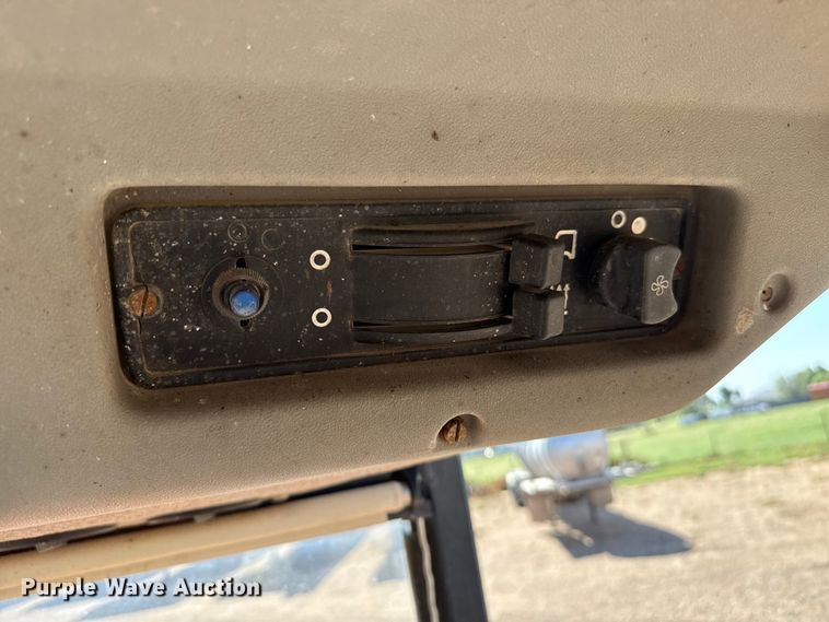 image for item EP0589 Zetor MFWD tractor