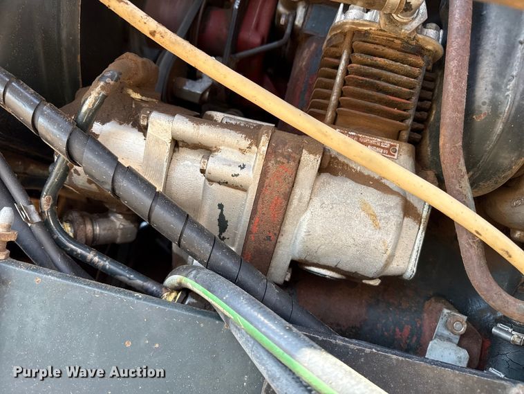 image for item EP0589 Zetor MFWD tractor