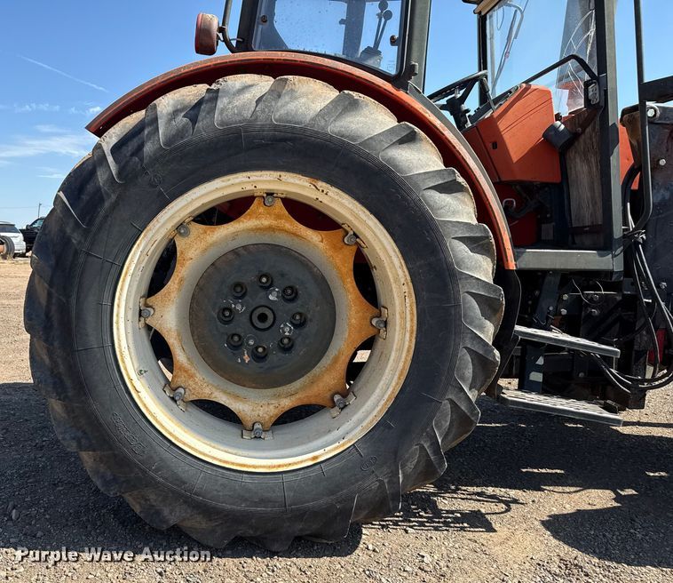 image for item EP0589 Zetor MFWD tractor