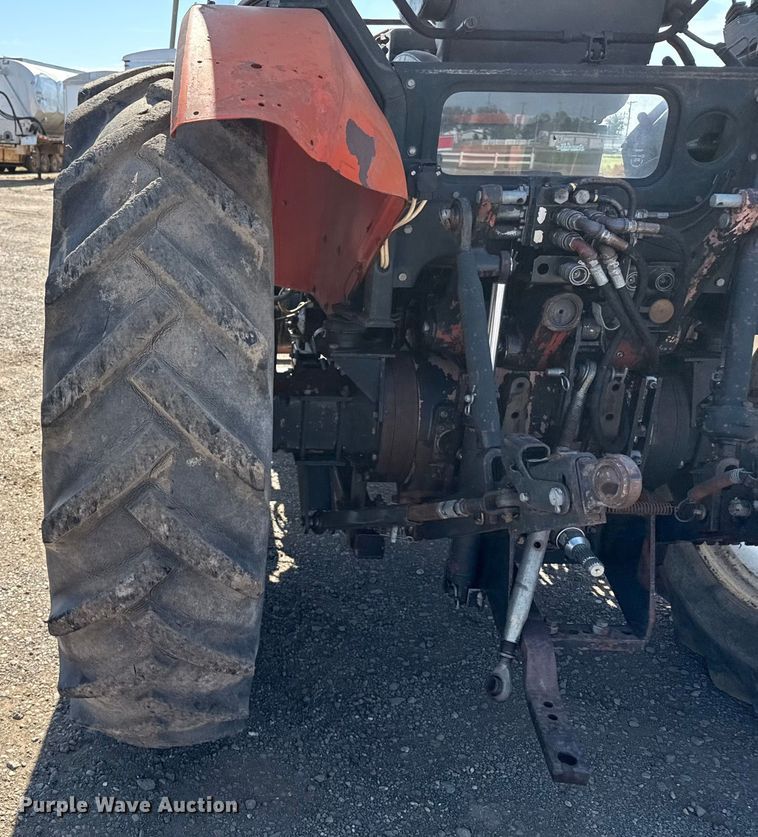 image for item EP0589 Zetor MFWD tractor